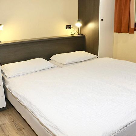 Casa Peri Appartement Livigno Buitenkant foto