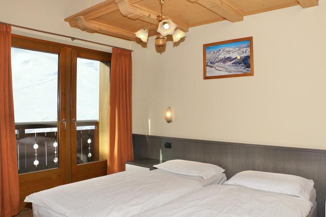 Casa Peri Appartement Livigno Buitenkant foto