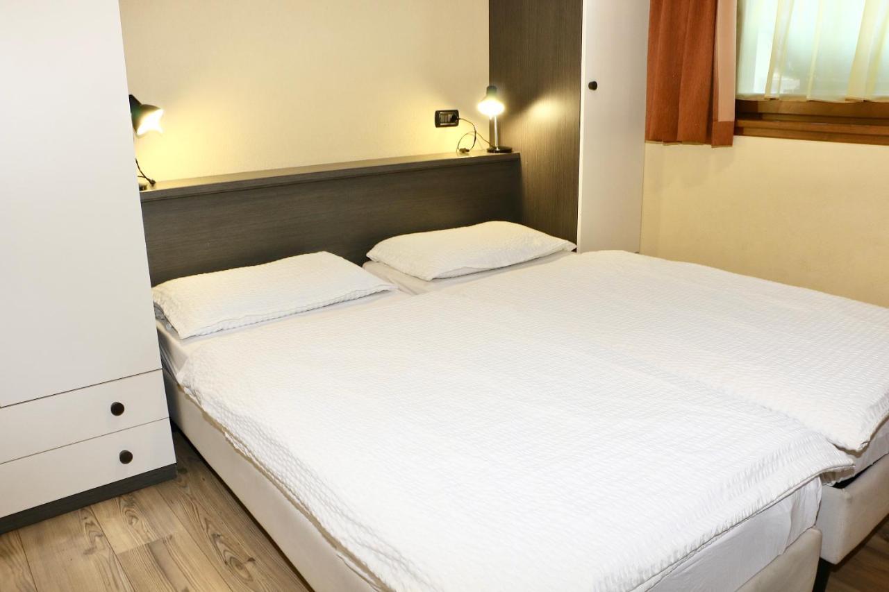 Casa Peri Appartement Livigno Buitenkant foto