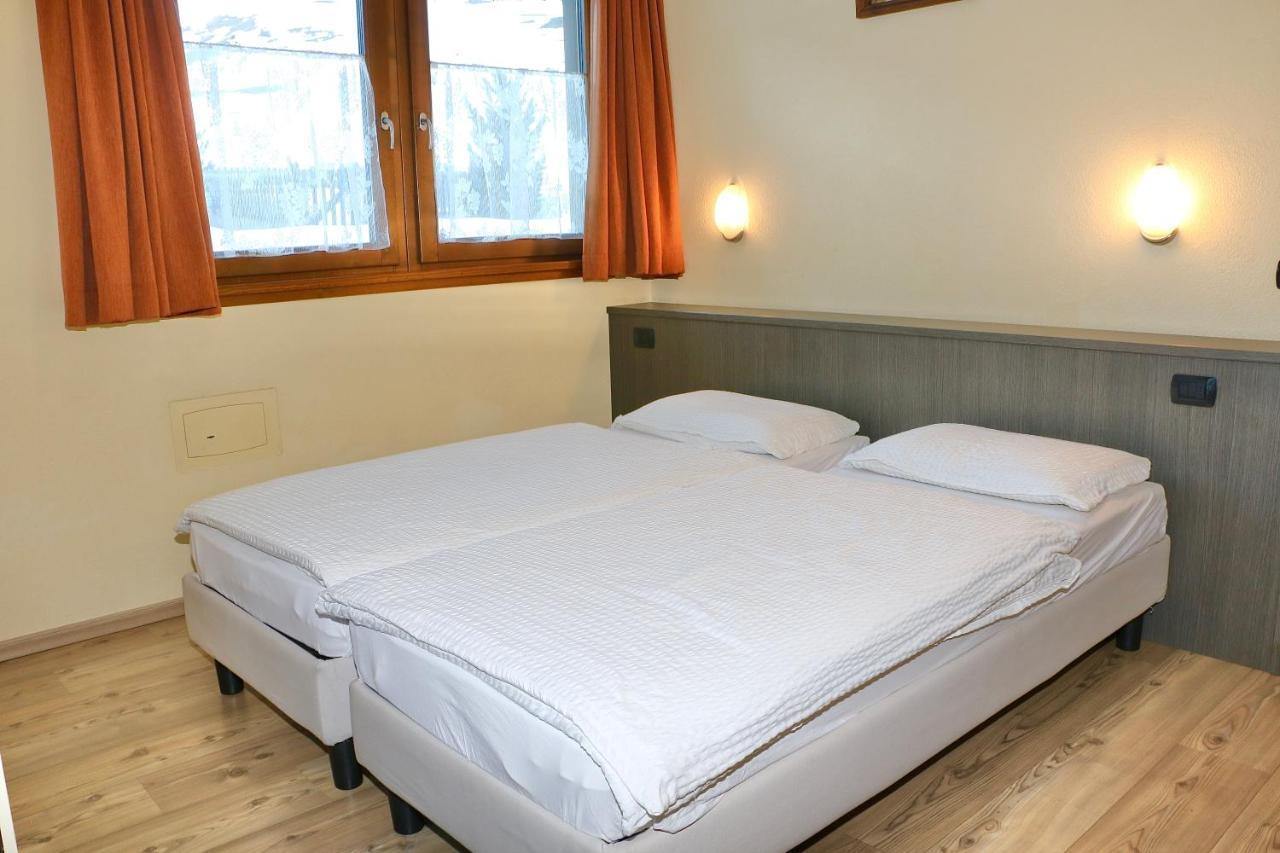 Casa Peri Appartement Livigno Buitenkant foto